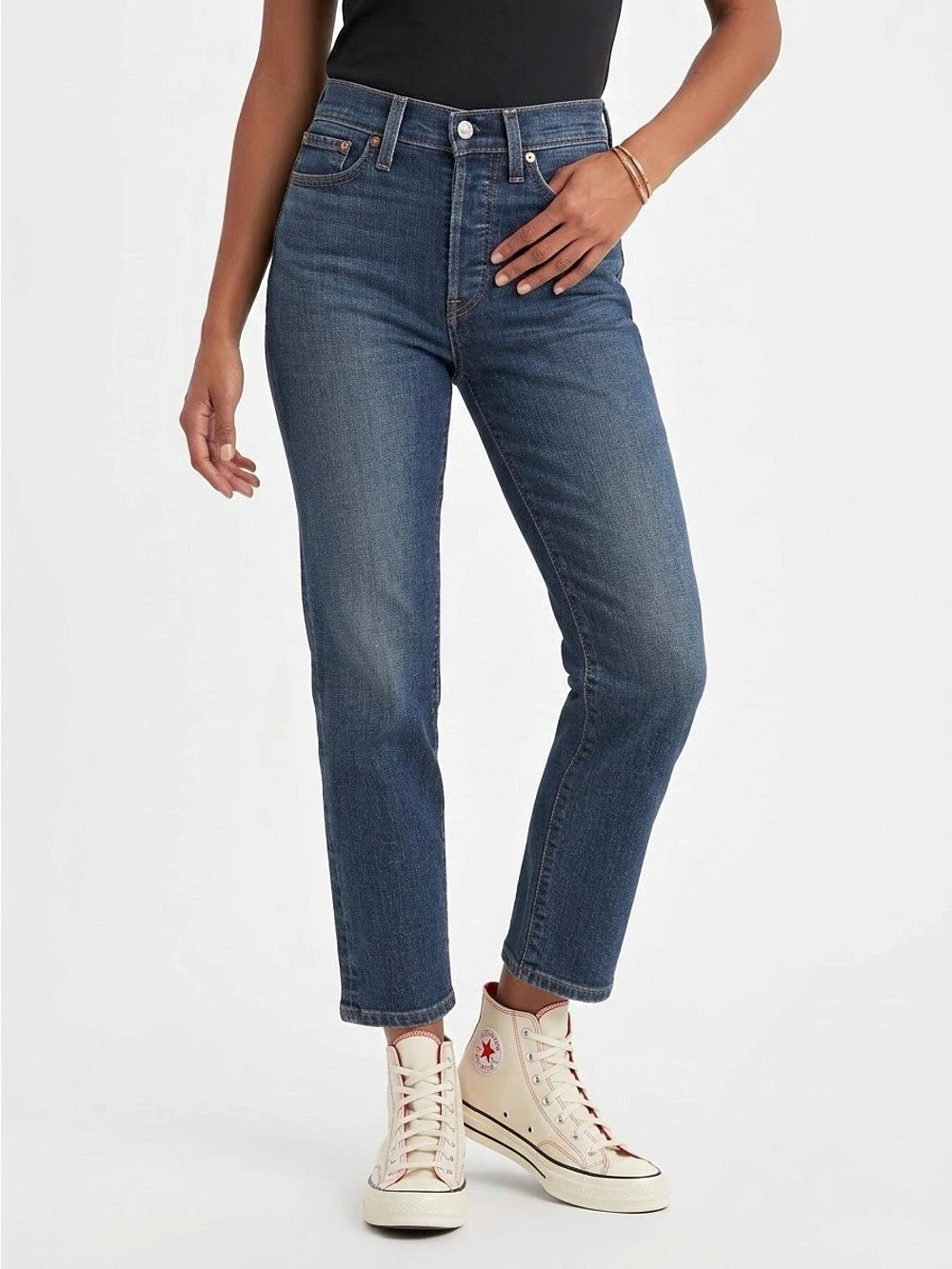 Levis Premium Womens High Rise Wedgie Straight Jeans Medium Wash Size 28x28 NWT